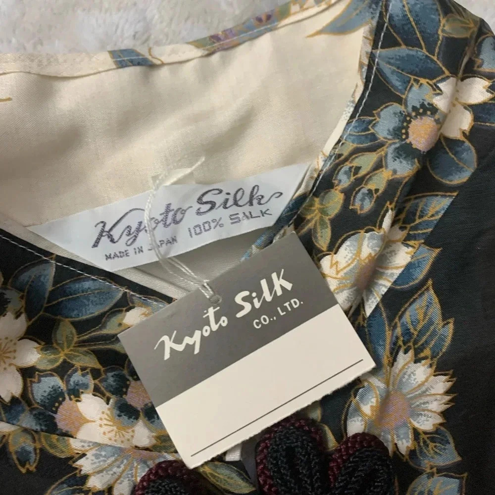 Cherry Blossom Kyoto Silk Robe From Japan Vintage Deadstock - Picture 9 of 10